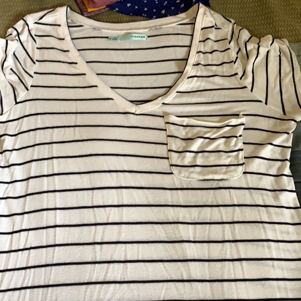Maurices Medium top